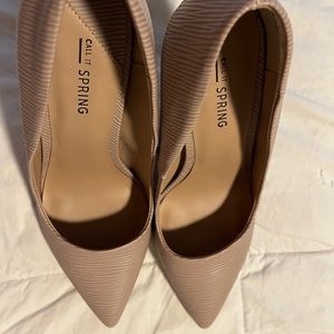 Women's heels from call it spring worn 1x in great condition!